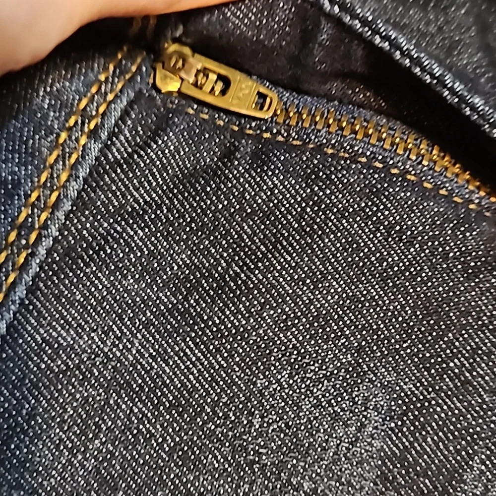Hudson Jeans - Picture 9 of 12